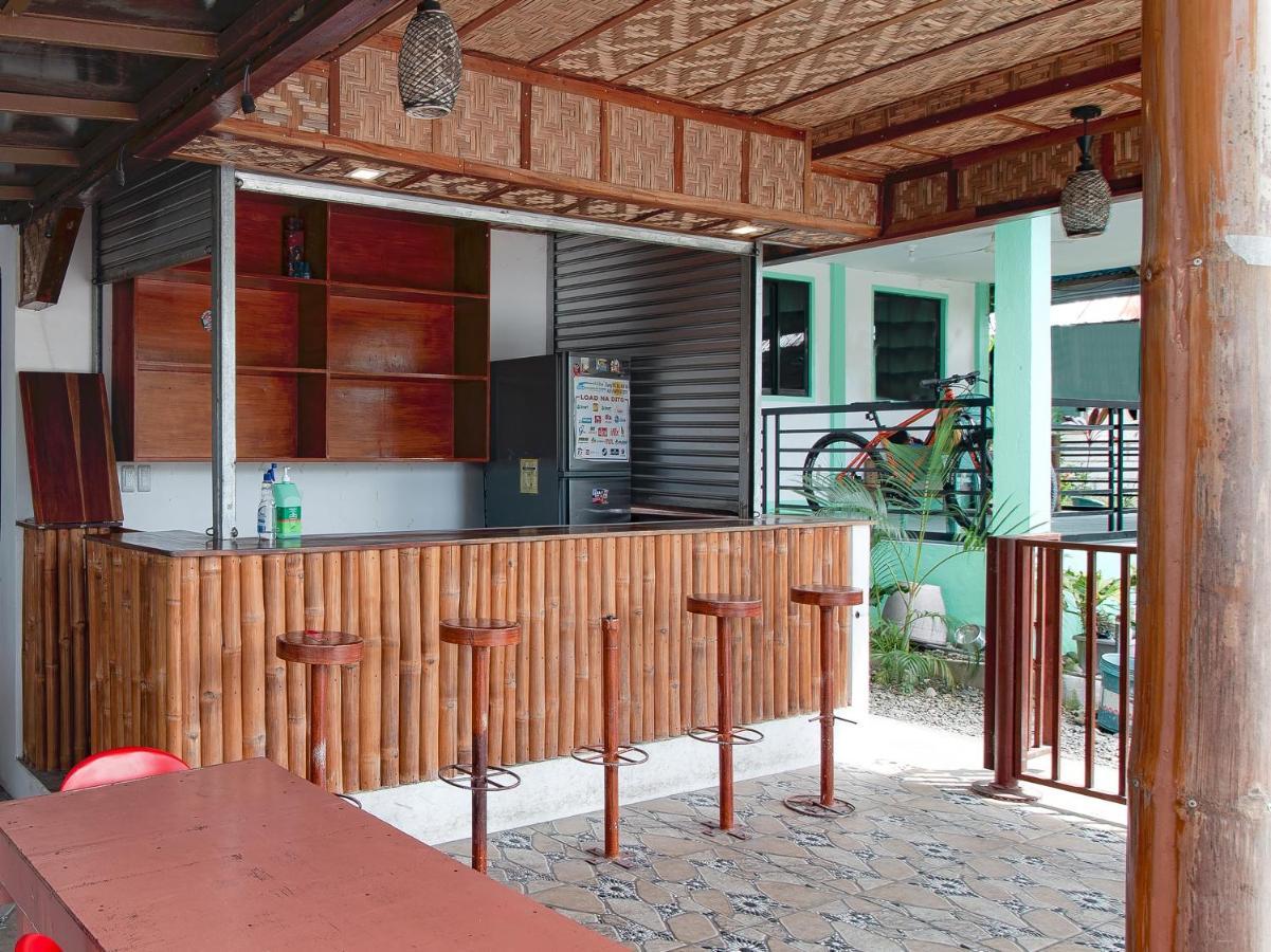 Oyo 777 Rn Guesthouse Moalboal Exterior photo